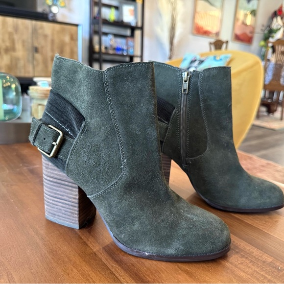 Sbicca Dark Green Suede Ankle Boots - Picture 8 of 14